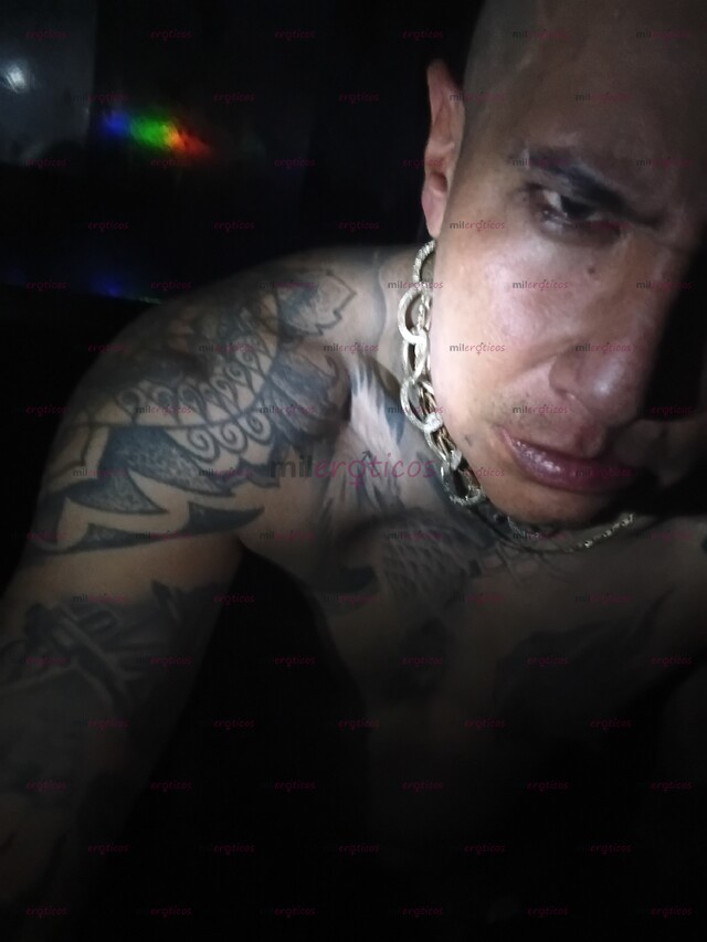 FOTOS DE TATUADO CHACALON SEXI CALIENTE VARONIL Y DIVERTIDO CUMPLO TATUADOR
