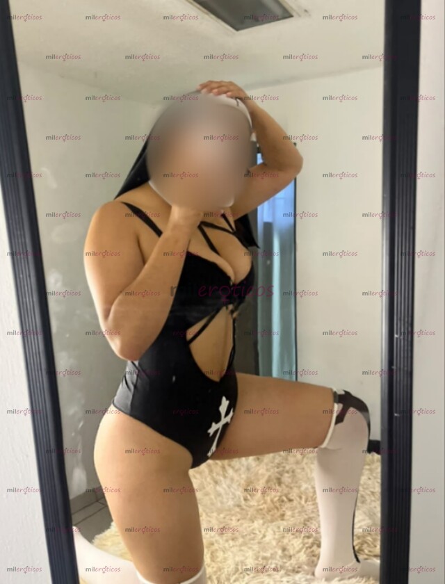 FOTOS DE REGINA ELEGANTE, CACHONDA, SENSUAL, MORENITA DE 22 AÑOS NALGONA