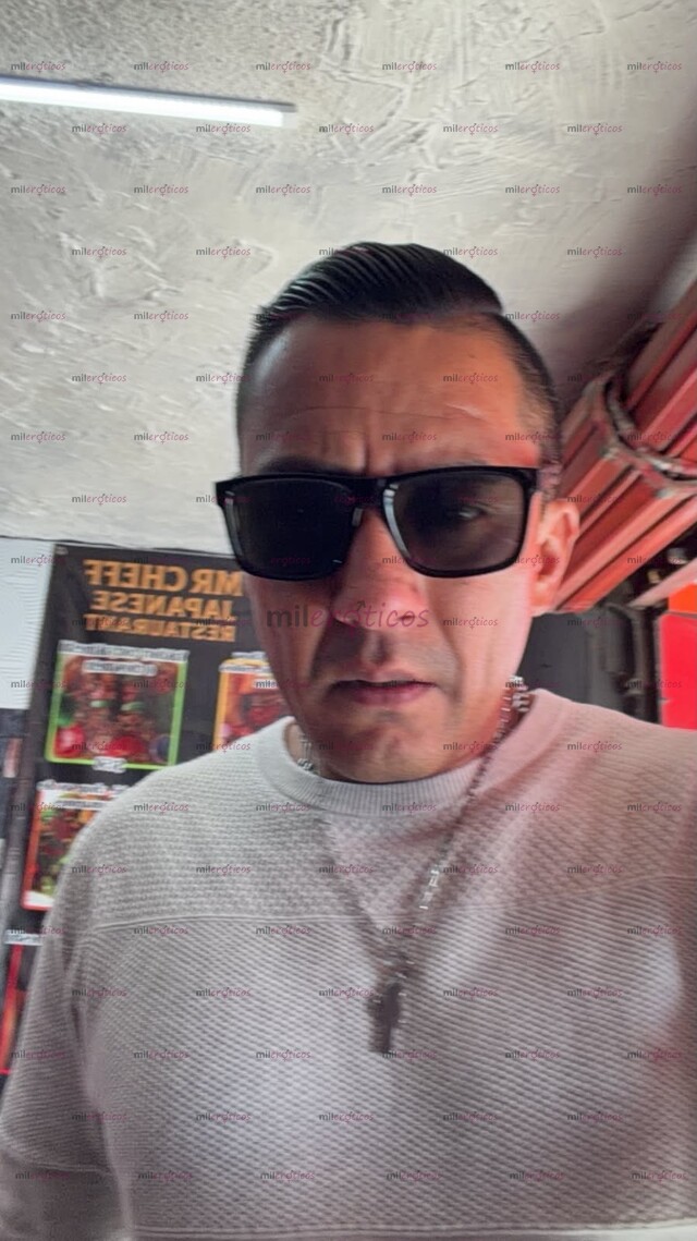 FOTOS DE GIGOLO PARA CUALQUIER TIPO DE SERVICIO MUJERES,PAREJAS,TRANS,HOMBRES