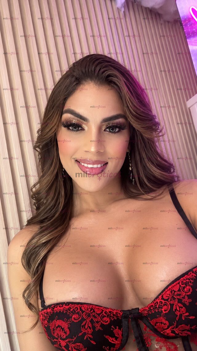 FOTOS DE HOLA CHICOS SOY RIHANNYS UNA LINDA MORENA TRANSGENERO JUGUETONA, TRAVIESA,