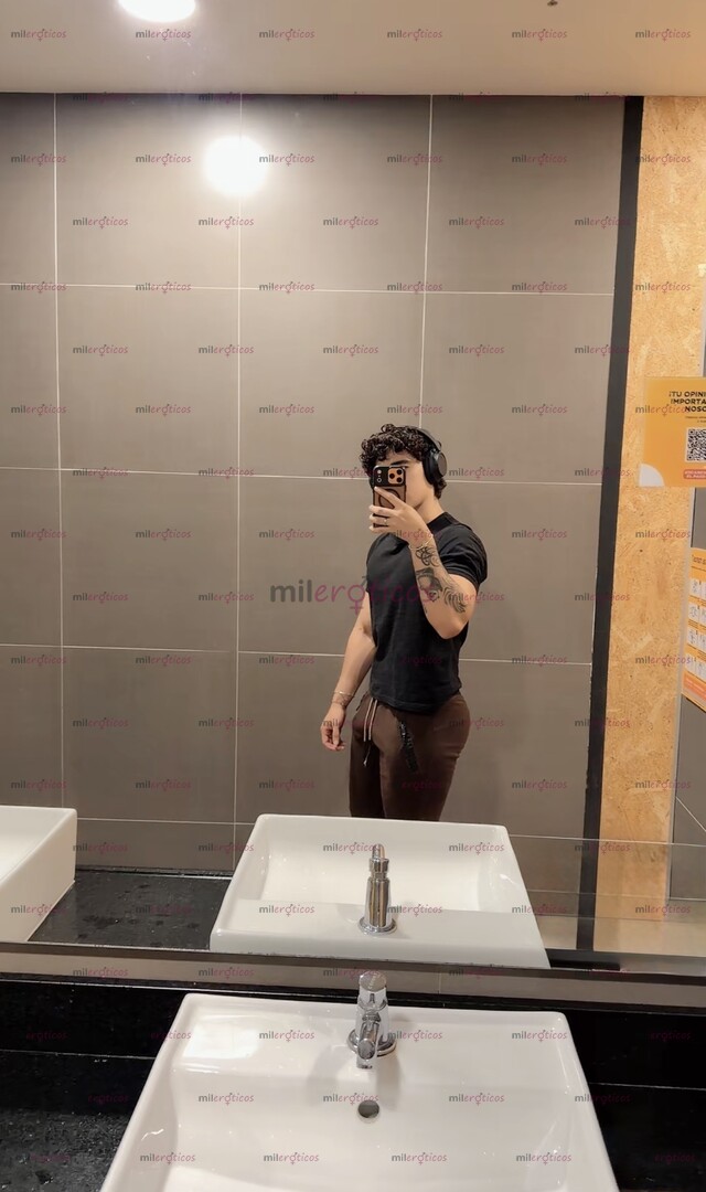 FOTOS DE JOVEN PASIVO CON BUEN CULO, LISTO PARA TI