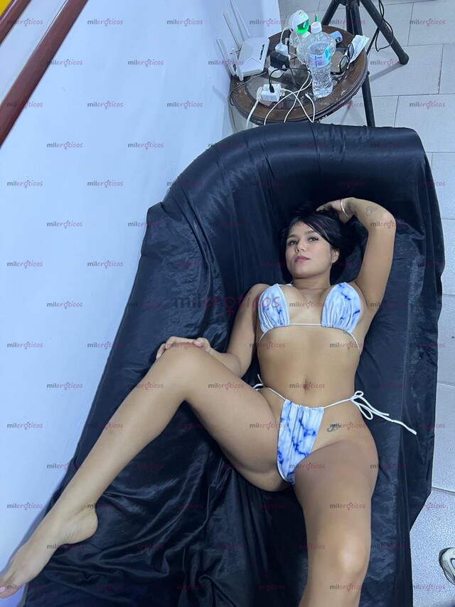 FOTOS DE HOLA QUIERO HACERTE VENIR MUY RICO Y QUE DISFRUTES MI COMPAÑÍA