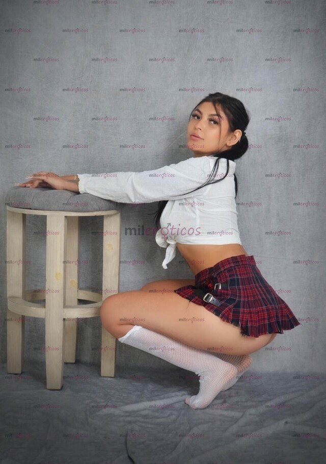 FOTOS DE CAMILA LLENA DE PURA BUENA VIBRA
