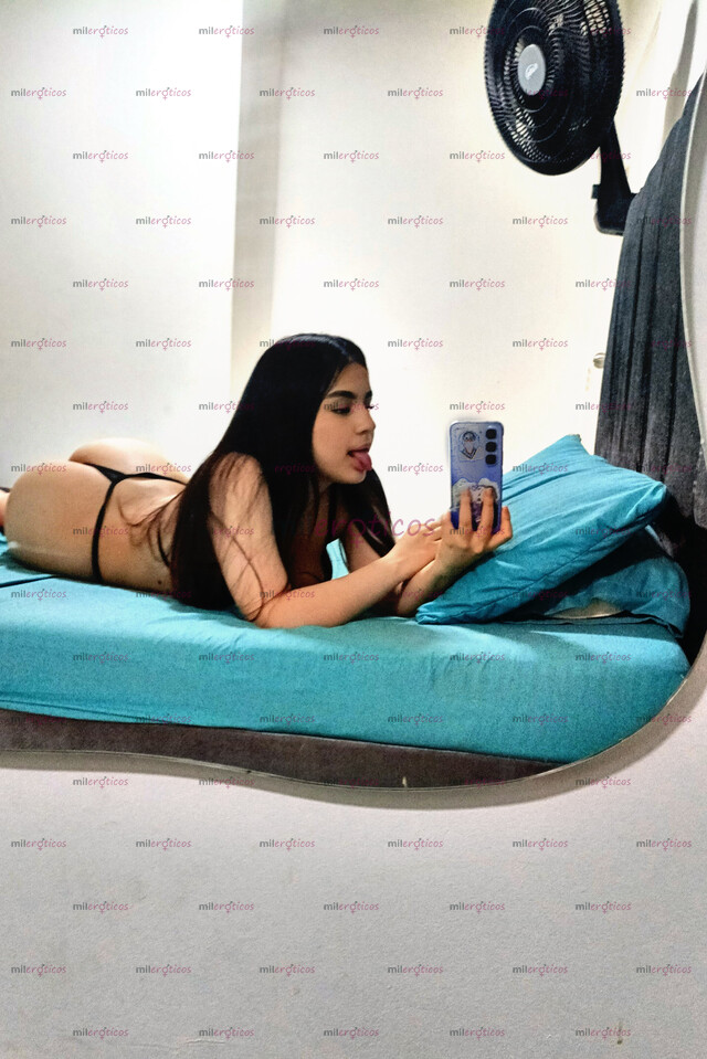 FOTOS DE CARA LINDA Y ANGELICAL, TETONA DE 18 AÑOS QUE TE DEJARA SIN ALIENTO