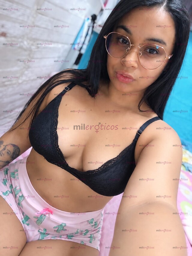 FOTOS DE PELINEGRA DELICIOSA NUEVECITA Y DISPONIBLE TE ESPERO PRONTO...