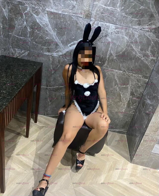 FOTOS DE TENGO 19 AÑOS Y SOY TODO LO QUE BUSCAS, NO TE ARREPENTIRÁS