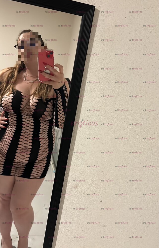 FOTOS DE BELLEZA CURVY, ACTITUD CAUTIVADORA Y SENSUALIDAD SIN LÍMITES