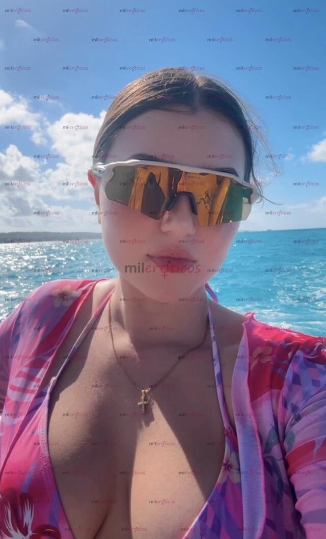 FOTOS DE MONA ARDIENTE SENSUAL Y DISCRETA DE 23 AÑOS