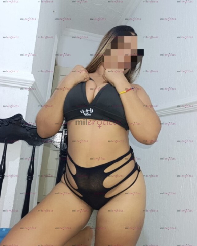 FOTOS DE HOLA SOY ANDREA RICA MORENA EXTRECHITA TETONA CULONA