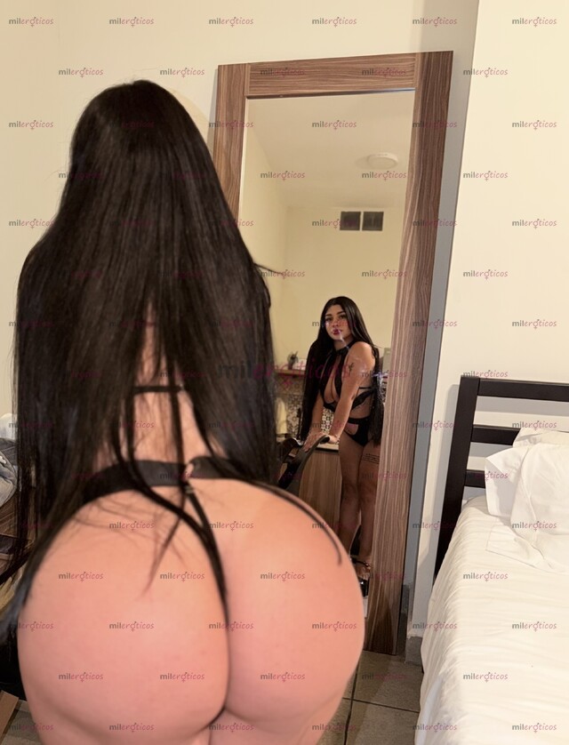 FOTOS DE LARISA 23 AÑOS, CHICA CON CULO GRANDE, FIGURA CURVILÍNEA, SENSUAL Y ELEGANTE