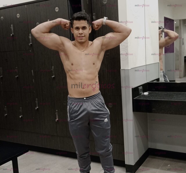 FOTOS DE ÚLTIMO DÍA VENEZOLANO DISPUESTO A DARTE VERGA