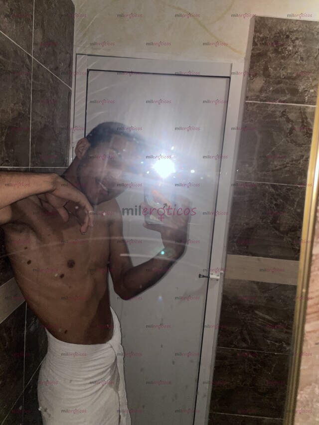 FOTOS DE NEGRO 20 CM VEN TE ROMPE ESE CULO RICO TE DEJO LLENO DE LECHE