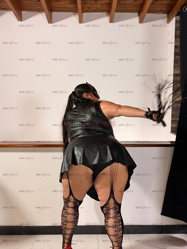 FOTOS DE DOMINATRIZ NUEVA PAISA EN BOGOTÁ! TETONA, CULONA Y MUY DOMINANTE