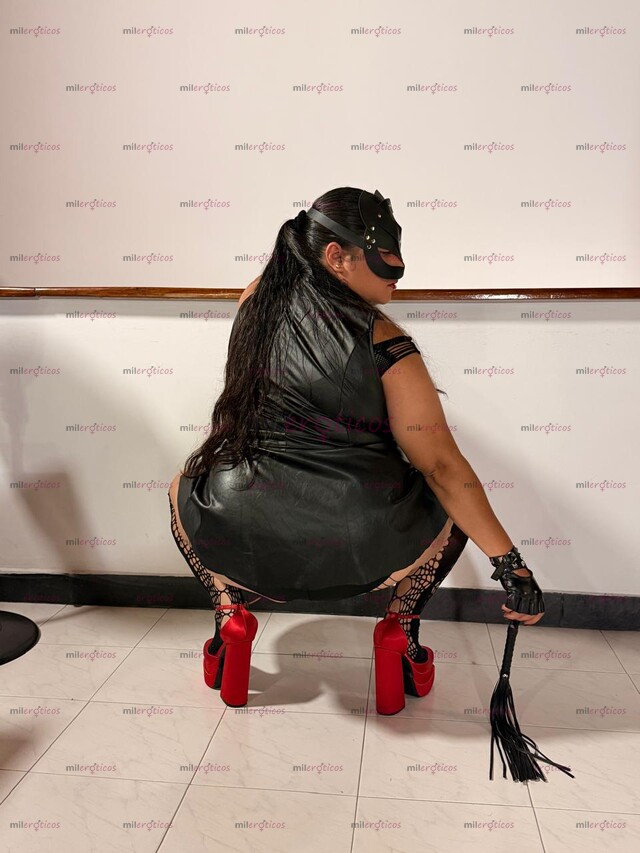 FOTOS DE DOMINATRIZ NUEVA PAISA EN BOGOTÁ! TETONA, CULONA Y MUY DOMINANTE