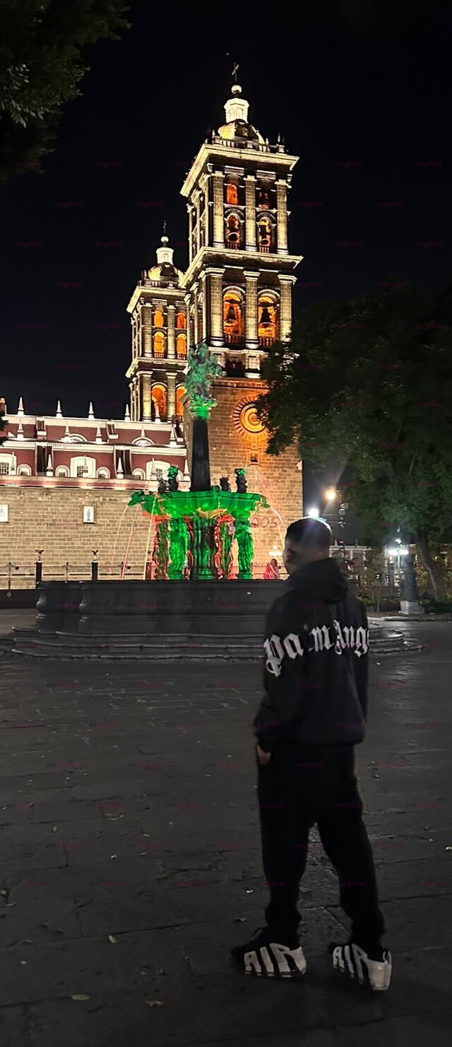 FOTOS DE CHACAL REGIO 100% HETERO 21CM DE VERGA GRUESA PARA CUMPLIR TUS FANTASÍAS