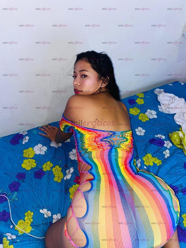 FOTOS DE SOY PURA VIBRA CHÉVERE, NATURAL NALGAS NATURAL, TENGO 18 AÑOS COLOMBIANA