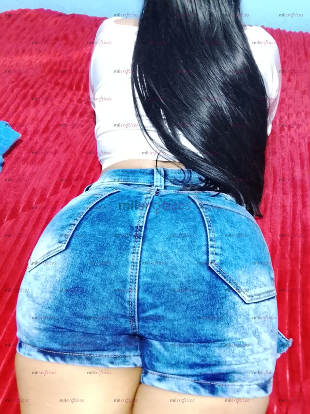 FOTOS DE HOLA MI AMOR SOY UNA MORENITO MUY RICA , TE ESPERO ....