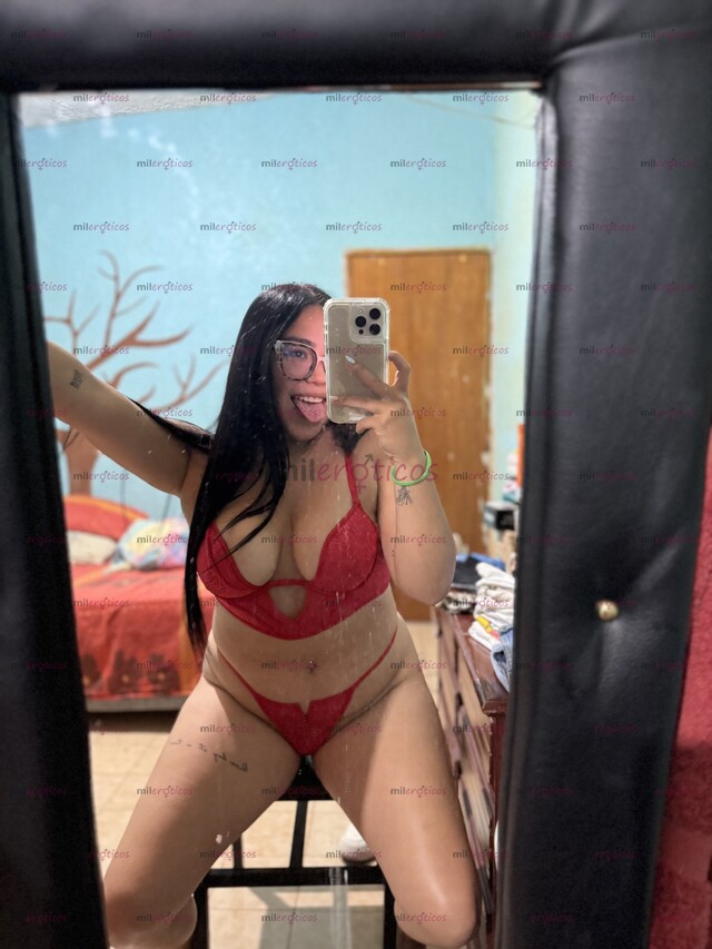 FOTOS DE PUTITA TETONA VENEZOLANA ME ENCANTA POR EL CULO AMOR