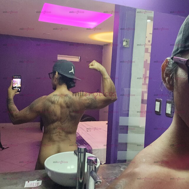 FOTOS DE HOMBRE PARA HOMBRE !!! POR PRIMERA VEZ EN TU TIERRA CON LUGAR EN EL CENT