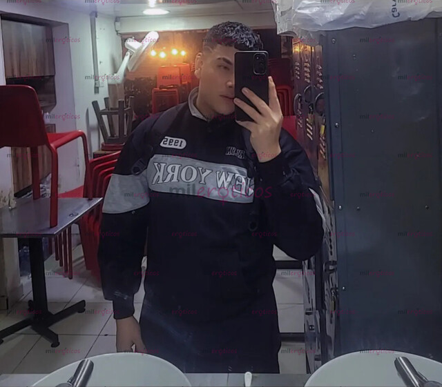 FOTOS DE HOLA SOY LEINER NUEVO CHICO DE PASO POR TU CIUDAD POR POCOS DÍAS