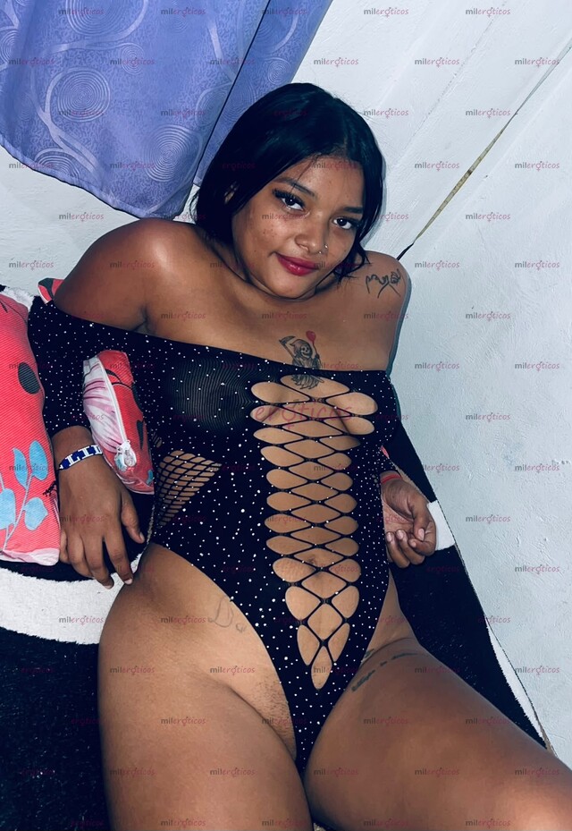 FOTOS DE TU ESCAPE PERFECTO LLENO DE PLACER, MORENA CALIENTE Y COSTEÑA AMOR
