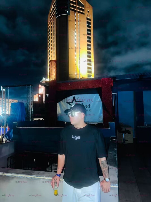 FOTOS DE HOLA SOY LEINER NUEVO CHICO DE PASO POR TU CIUDAD POR POCOS DÍAS