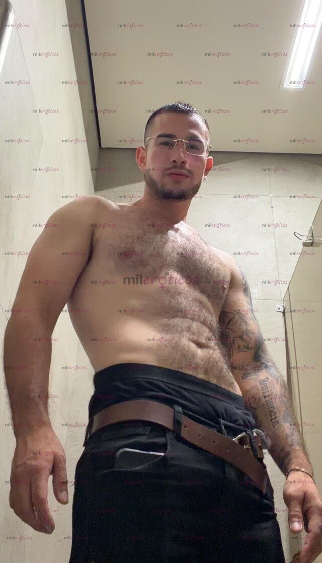 FOTOS DE DISPONIBLE TATUADO CM20 MIDO 1.77 SERIO DISCRETO VARONIL Y VELLUDO