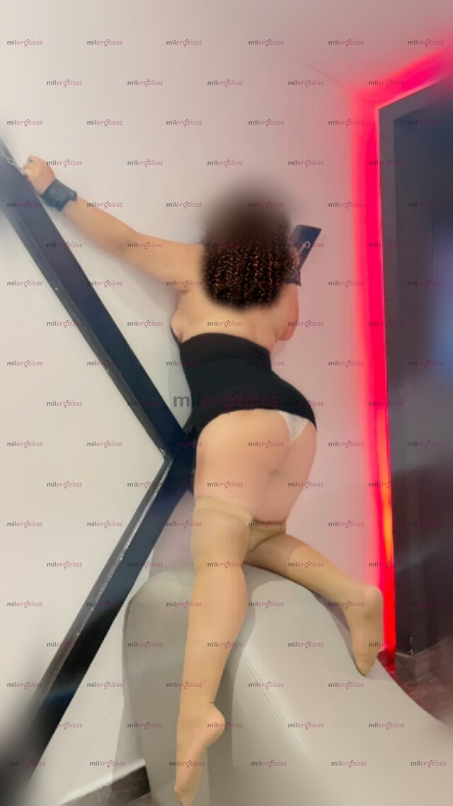 FOTOS DE ESPERANDOTE PARA HACERTE VENIR CON MIS NALGAS