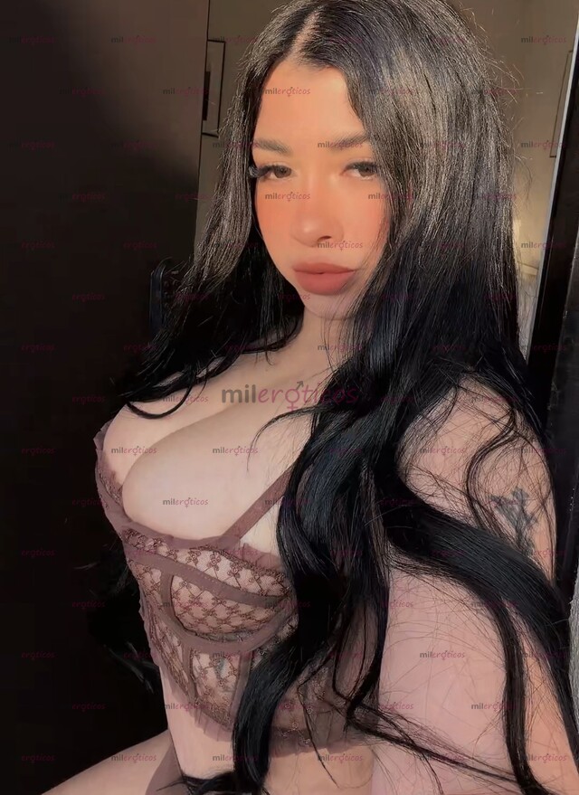 FOTOS DE APASIONADA Y SENSUAL JOVENCITA DE TETAS RICAS NATURALES, EXQUISITAS PARA PONERLA