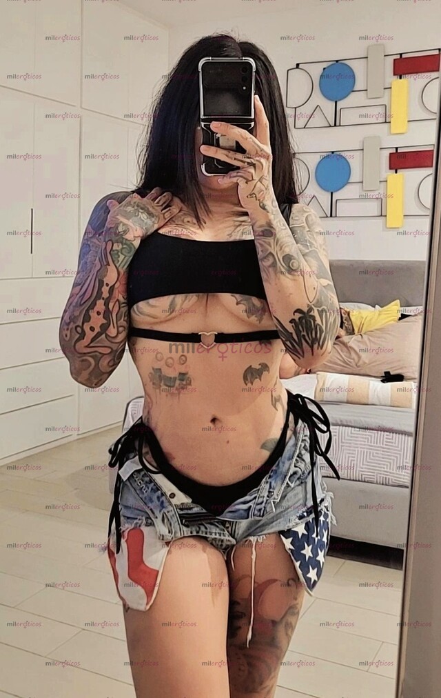 FOTOS DE SEXY TATUADITA CALIENTE, ADICTA AL ORAL PROFUNDO!