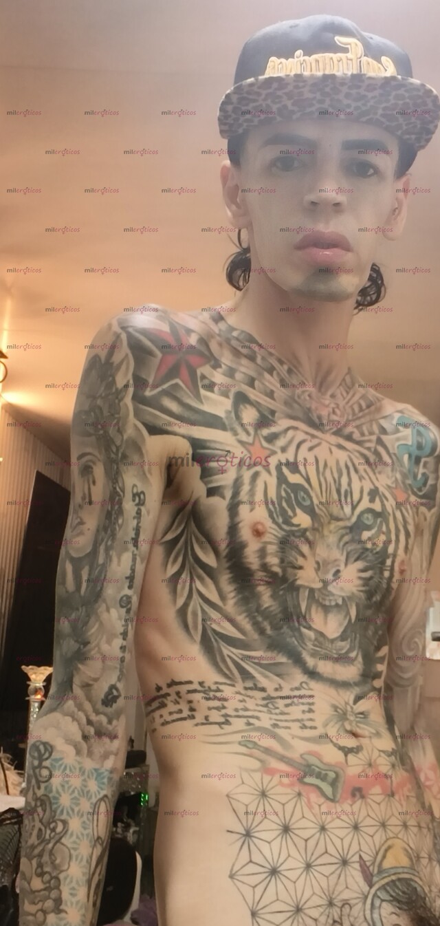 FOTOS DE FLACO ACTIVO TATUADO MORBOSO SEXUAL CON SITIO