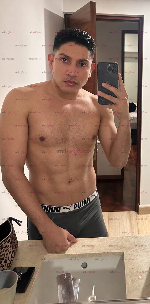 FOTOS DE PAISA ARRECHO DISPUESTO A COMPLACERTE EN TODO