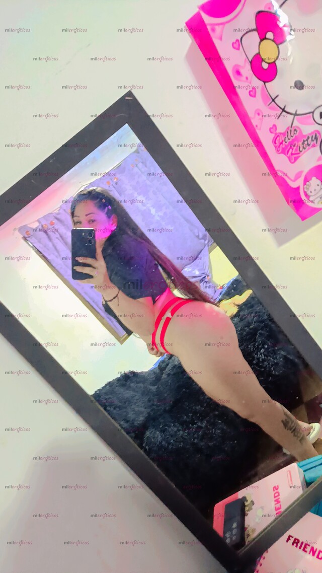 FOTOS DE HOLA BEBE SOY KATA ..UNA CHICA CANELITA TROSITA NALGONA .SEXY Y COMPLACIENTE