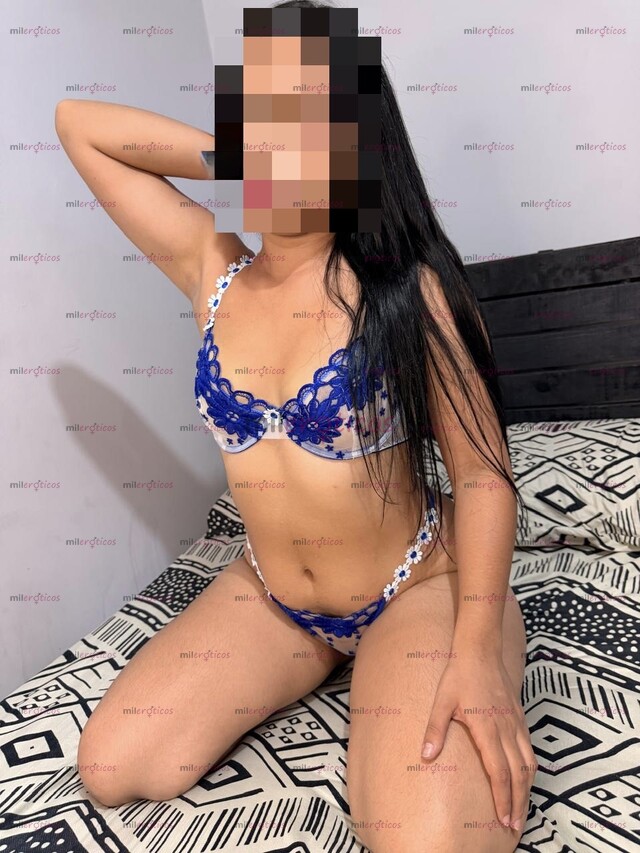 FOTOS DE UNA FLACA BLANQUITA PELINEGRA TODO LO QUE BUSCAS ESTÁ EN MI, CARA ANGELICAL