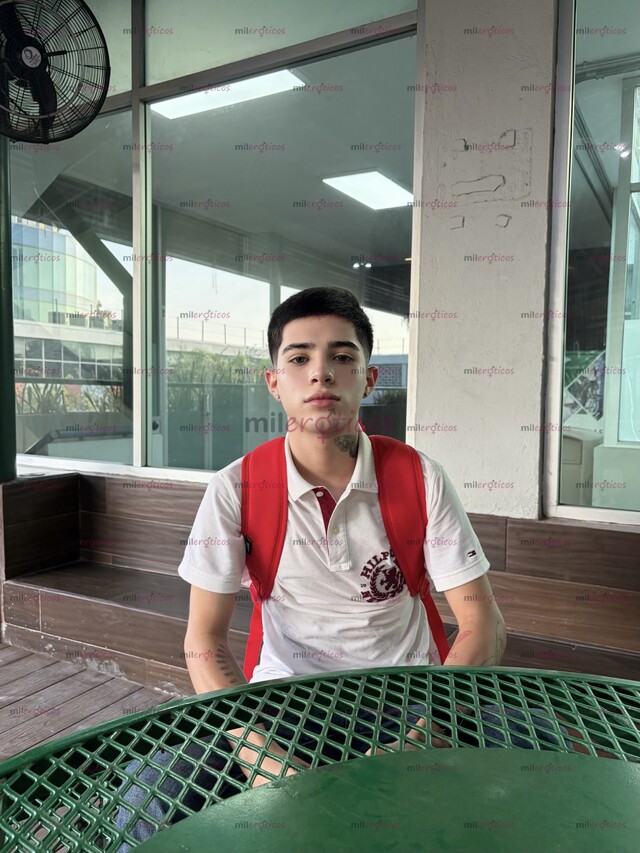 FOTOS DE BABY ARANDA POLLO DE 19 AÑOS VERGON 21 CM