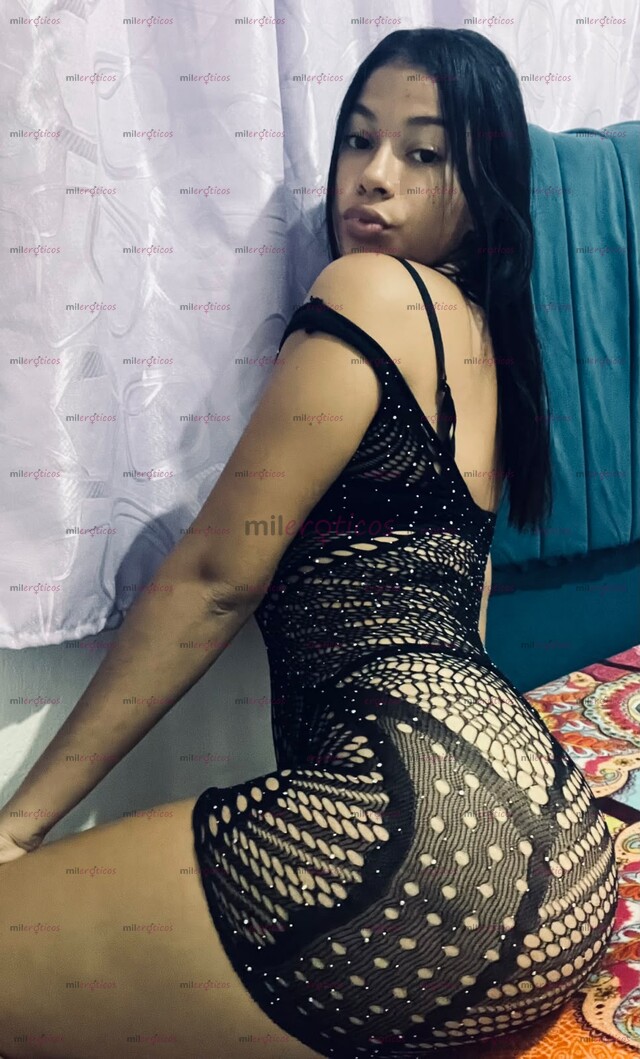 FOTOS DE ROSTRO ANGELICAL, JOVENCITA COLOMBIANA VEN PARA QUE ME HAGAS TUYA EN LA CAMA