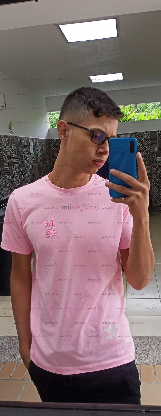 FOTOS DE ME LLAMO DAVID Y ANDO BUSCANDO UN POCO DE DIVERSIÓN RELAJANTE