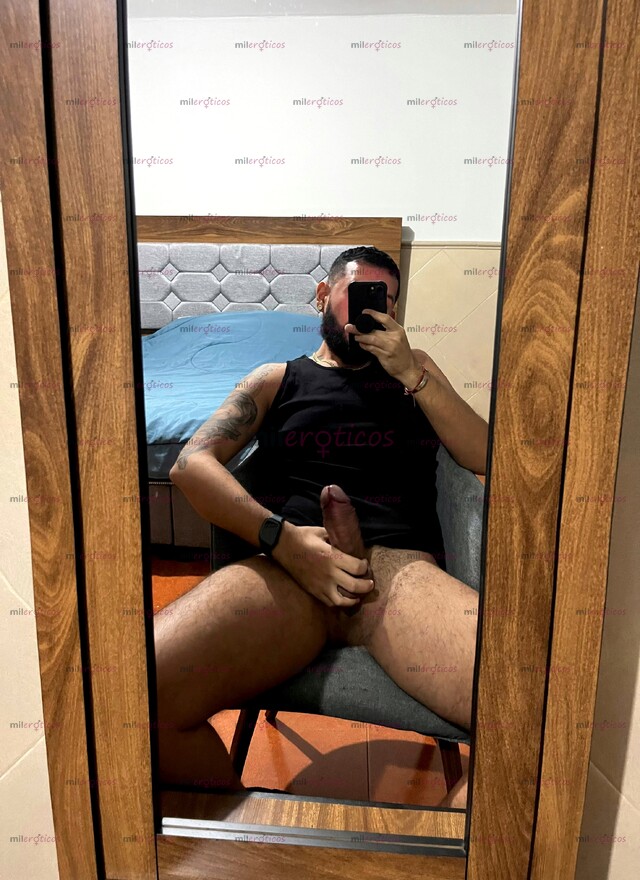 FOTOS DE HOLA. QUIERES QUE TE PREÑE? 21CM VERGA GRUESA Y PUÑO