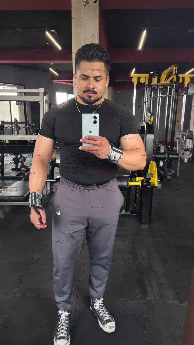 FOTOS DE SI BUSCAS ALGUIEN AUTÉNTICO SIN RODEOS Y QUE TE HAGA SENTIR ESPECIAL.. HABLEMOS