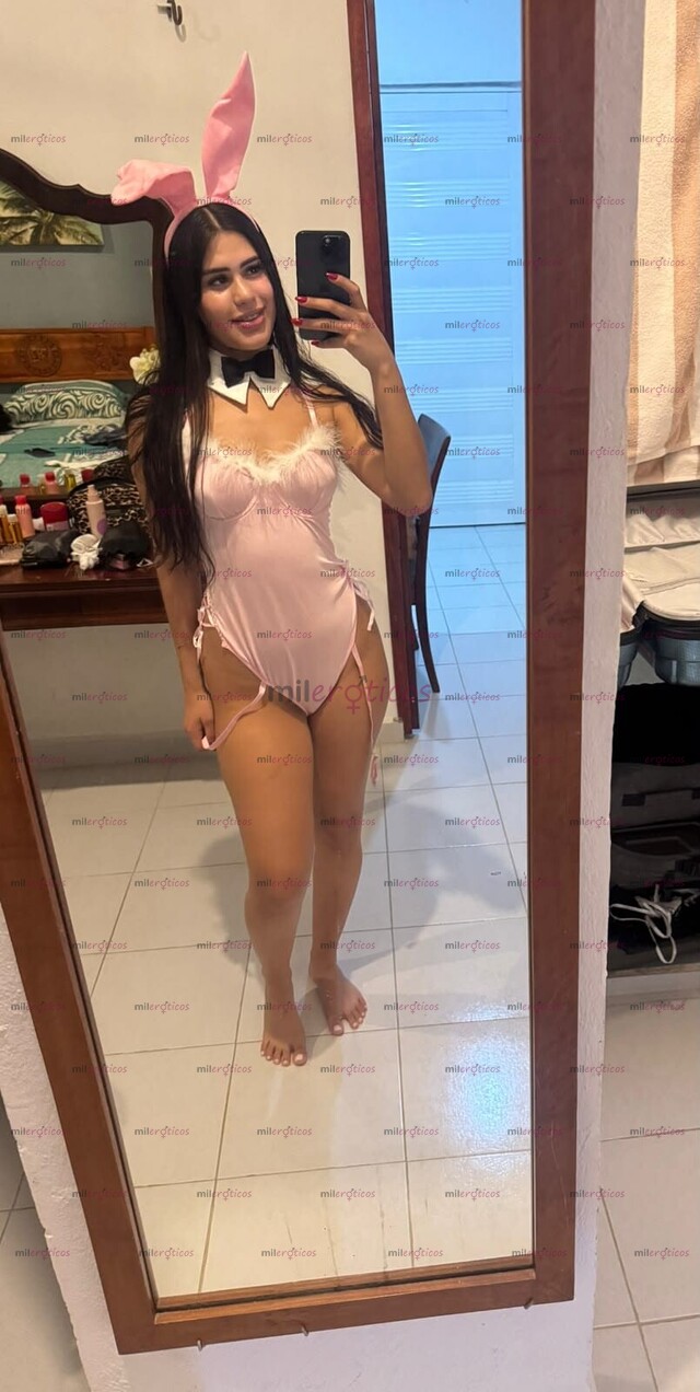 FOTOS DE LA PUTITA MÁS JOVENCITA DE MILEROTICOS!!!! 19 AÑITOS AMOR