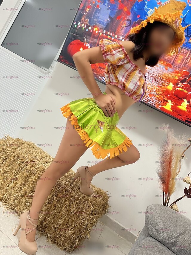 FOTOS DE FLAQUITA RICA CON CARITA ANGELICAL, CUERPO EXQUISITO Y SIN MARCAS CONTRÁTAME