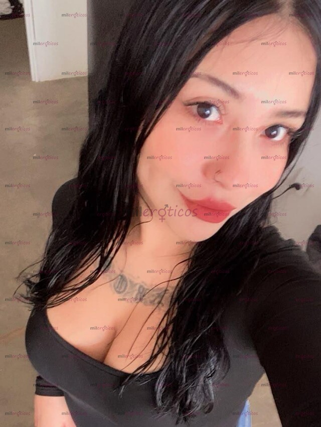 FOTOS DE APRIETO Y ME MOJO MUY RICO DISFRUTEMOS DEL SEXO COMO MAS TE GUSTE