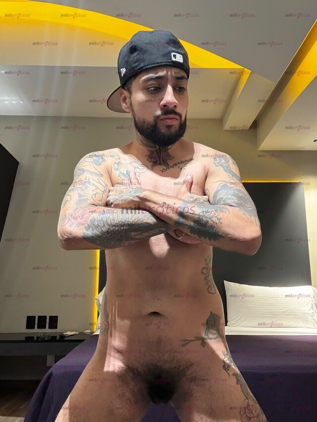 FOTOS DE MORENAZO VIP. MACHO DESEOSO, CHICO CON VAGINA!!