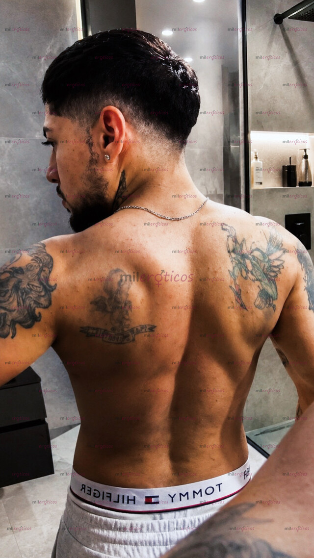 FOTOS DE MORENAZO VIP. MACHO DESEOSO, CHICO CON VAGINA!!