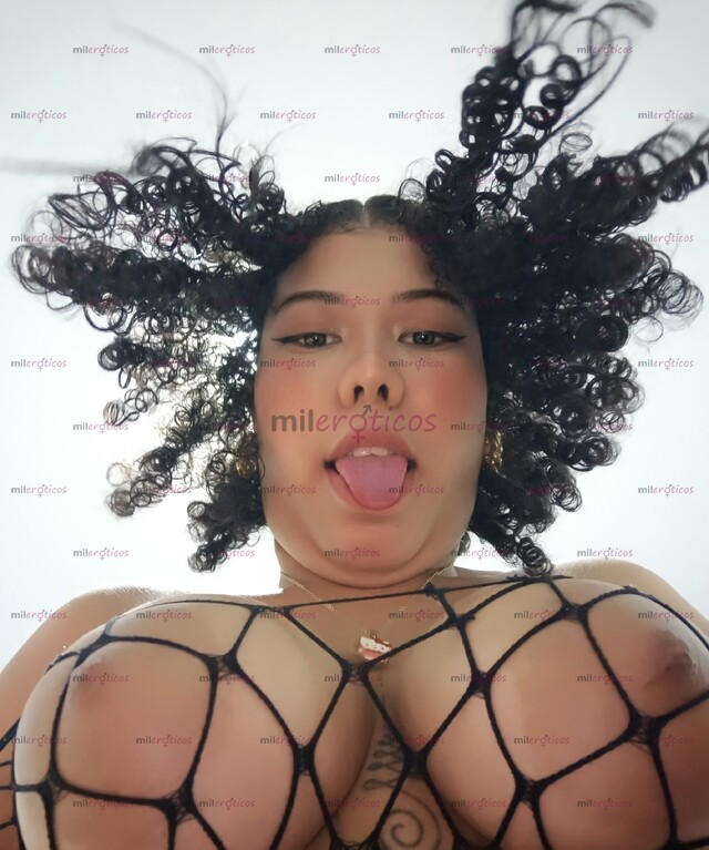 FOTOS DE HOLA MUCHO GUSTO SOY KIMBERLY HERMOSA MUJER DE 20 AÑOS MUY COMPLACIENTE