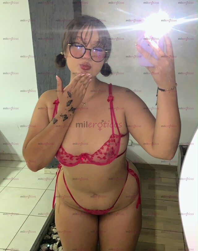 FOTOS DE THALÍA, CABELLO RUBIO, GRANDES CURVAS Y HERMOSO ROSTRO VIP