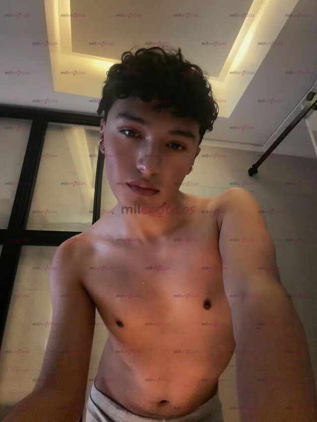 FOTOS DE DISPONIBLE JOVEN SUMISO 19, PASIVO FEM APUESTO Y TWINK