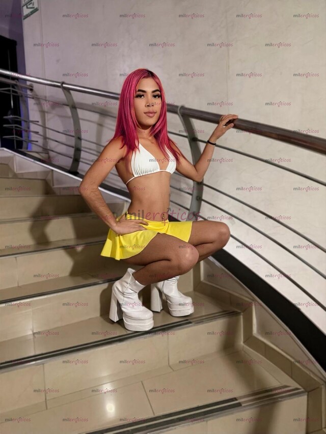 FOTOS DE SOFÍA, UNA TENTACIÓN DE PIES A CABEZA, TAN DULCE COMO ATREVIDA