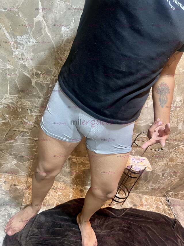 FOTOS DE PASIVO MORENO DE REGRESO PARA BRINDARTE EL MEJOR SERVICIO MASCULINO DE LA ZONA