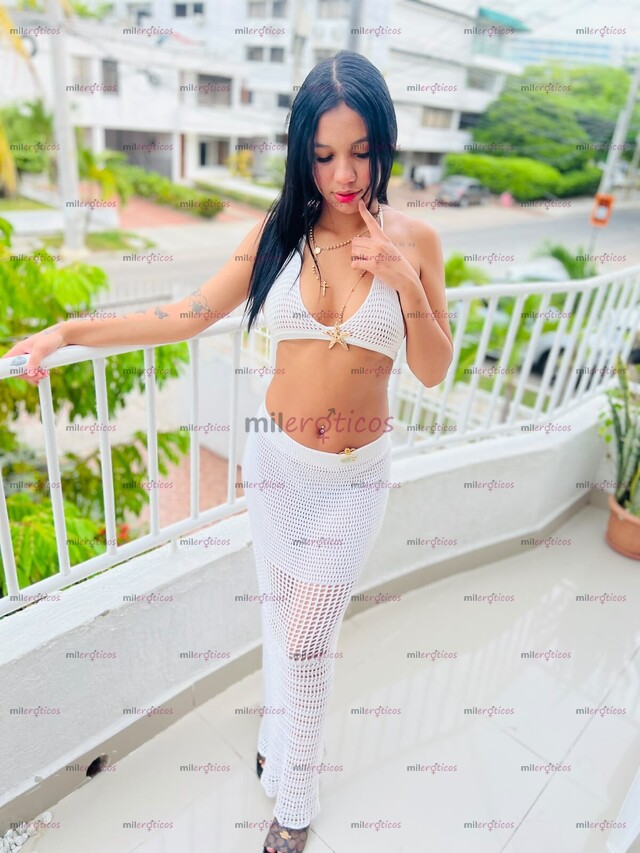 FOTOS DE EXTROVERTIDA SEÑORITA DE VAGINA CERRADITA SENOS REDONDITOS Y CULITO APRETADITO